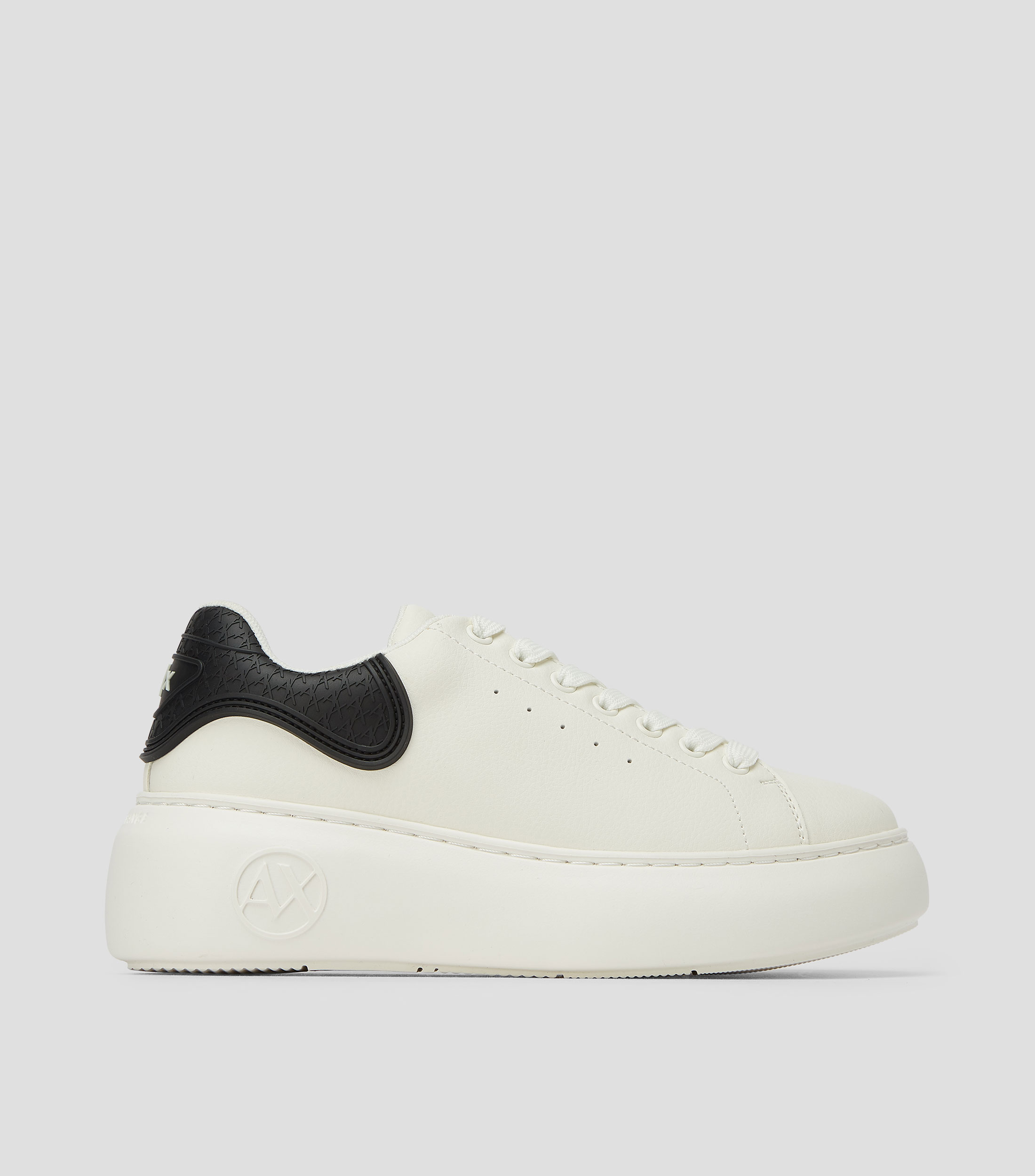 Tenis Casuales con logo Mujer